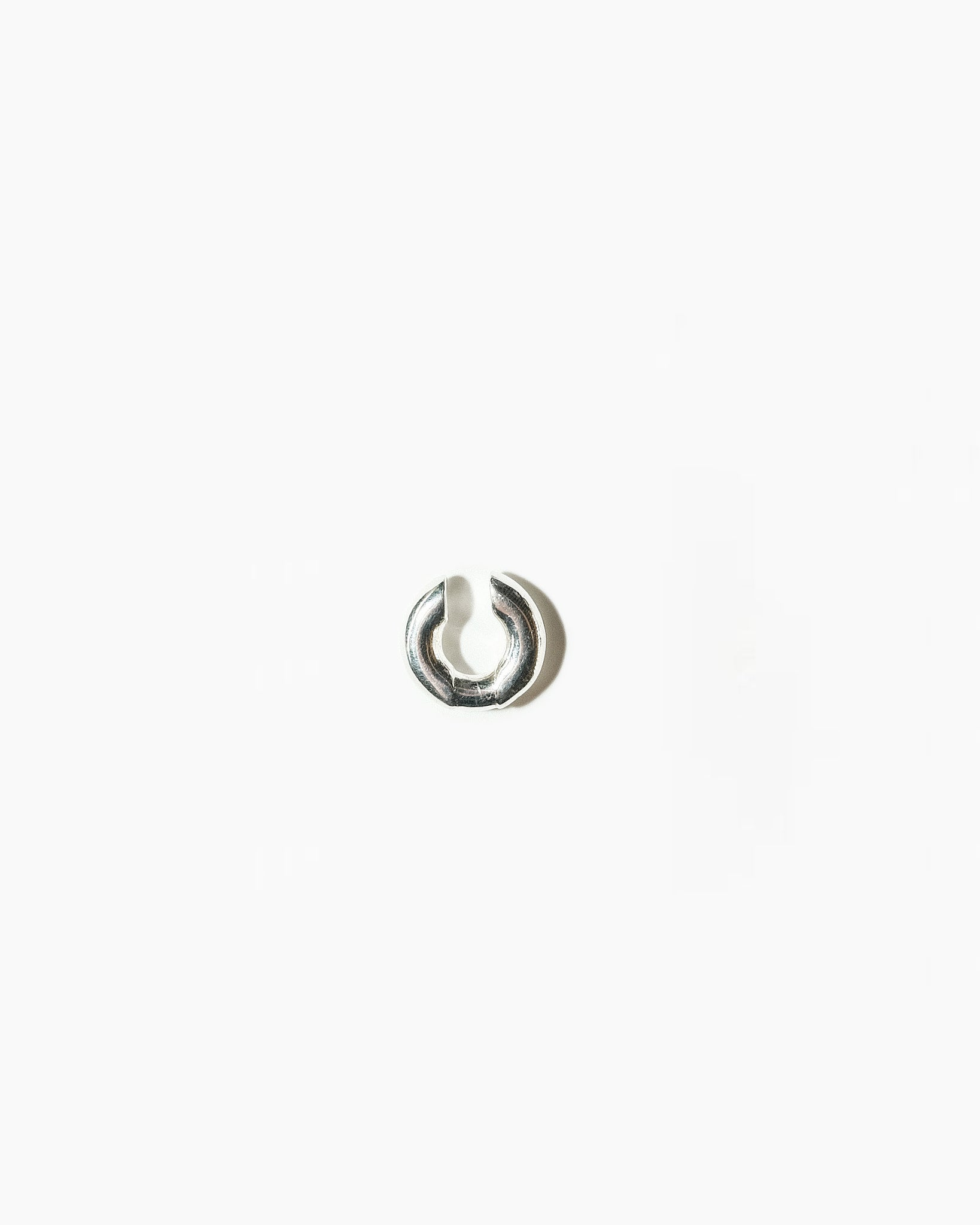 Essential Hoop Ear Cuff