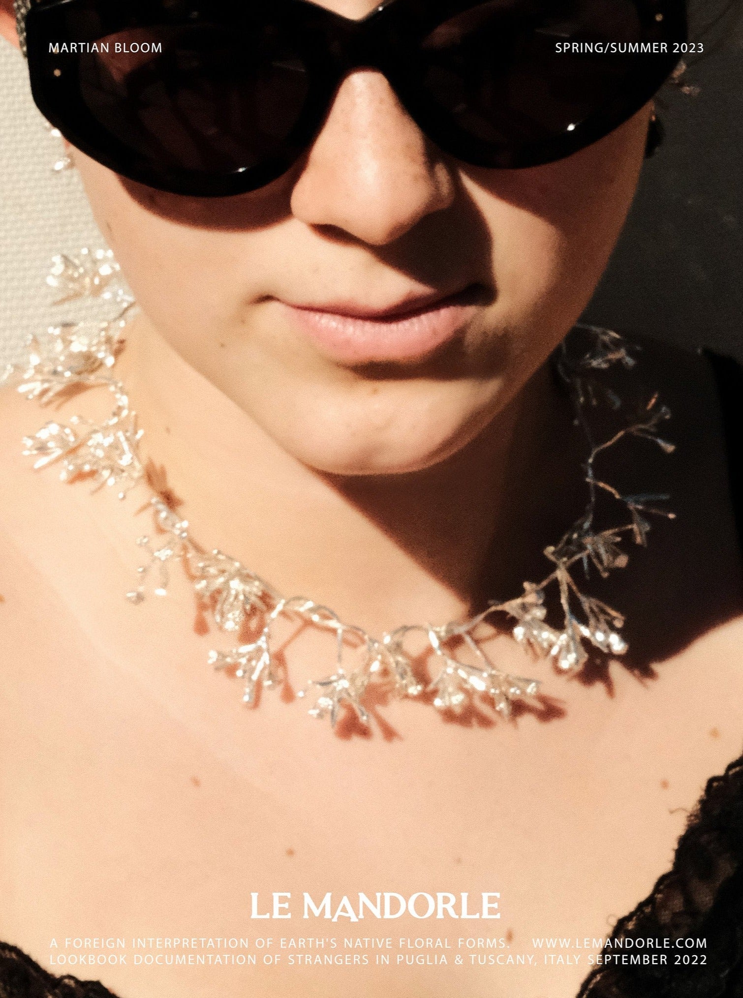 Bloom Choker - LE MANDORLE
